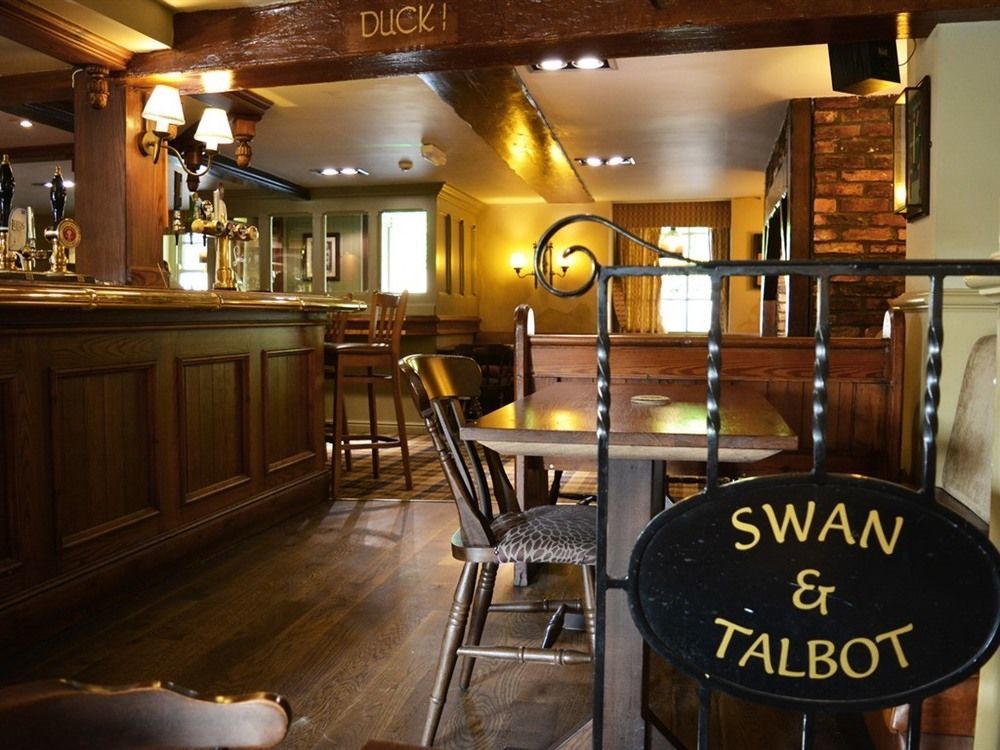 וות'רבי Swan & Talbot Inn מראה חיצוני תמונה