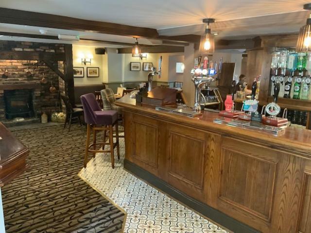 וות'רבי Swan & Talbot Inn מראה חיצוני תמונה